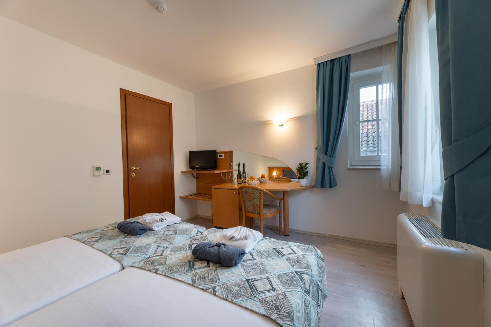 Villa Fontana Trogir Luaran gambar