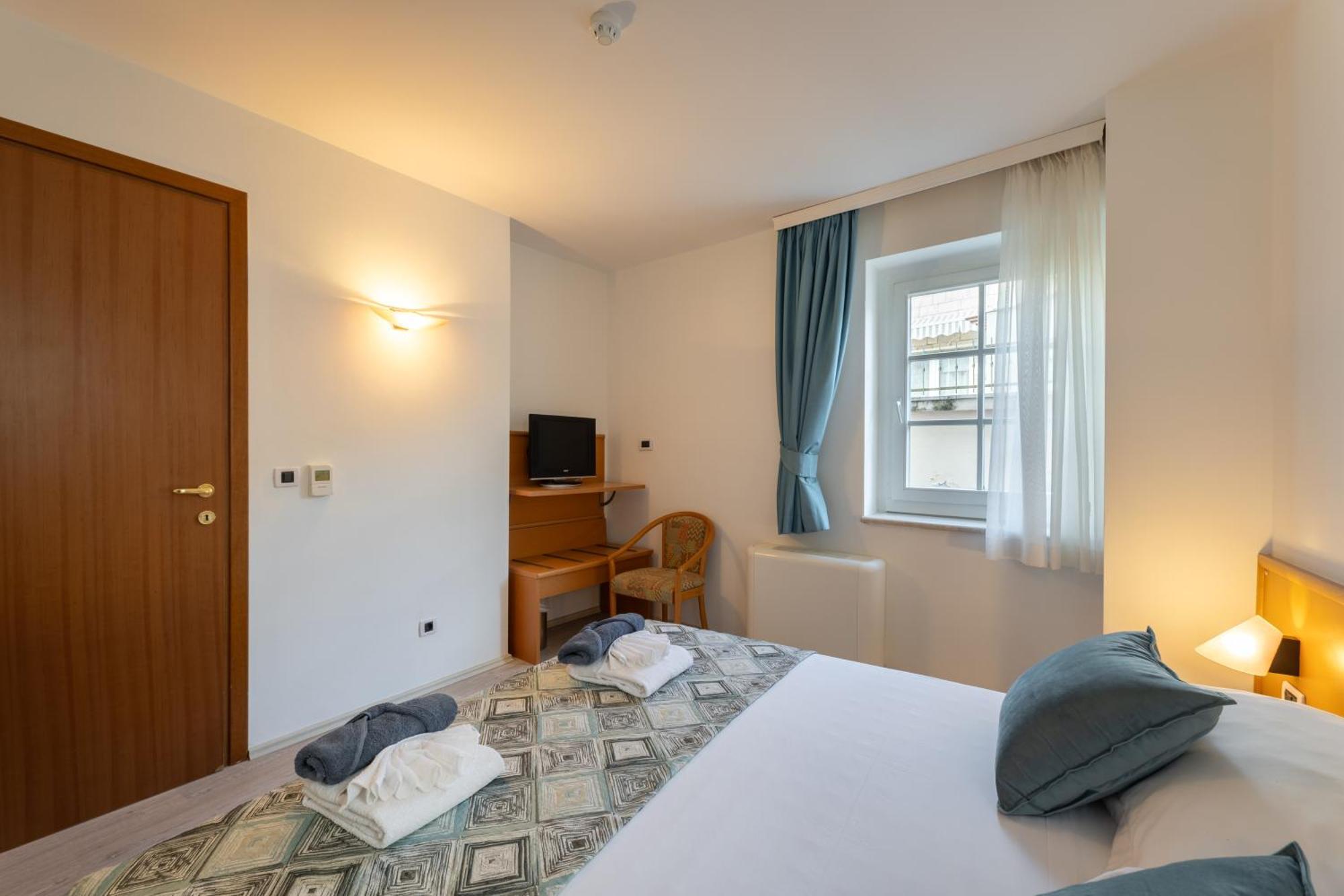 Villa Fontana Trogir Luaran gambar